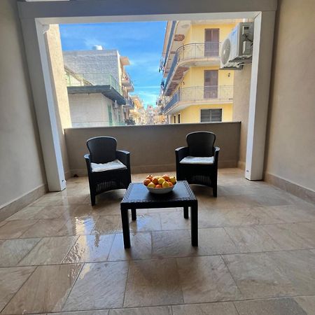 Casa Vacanze I Limoni Багерия Экстерьер фото